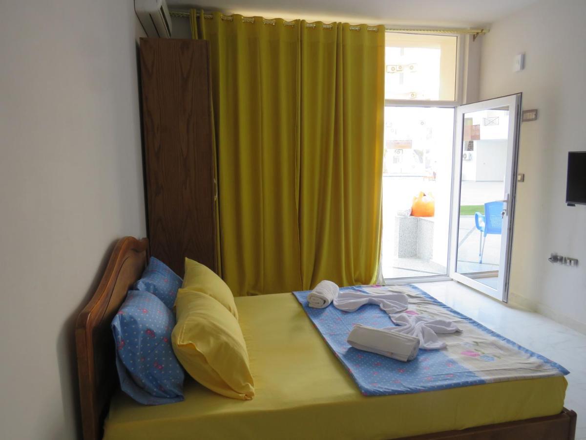 Bella Donna Near The Sea Redsealine. Apartment Hurghada