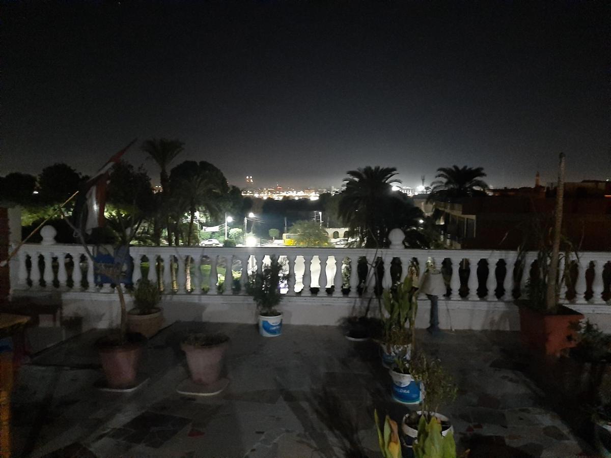 Bella Vista And Apartment Luxor