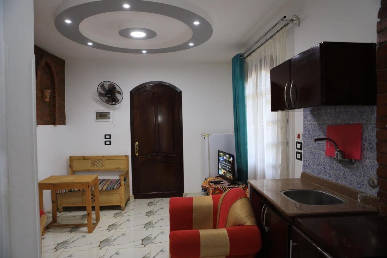 Lodge Memnoun House