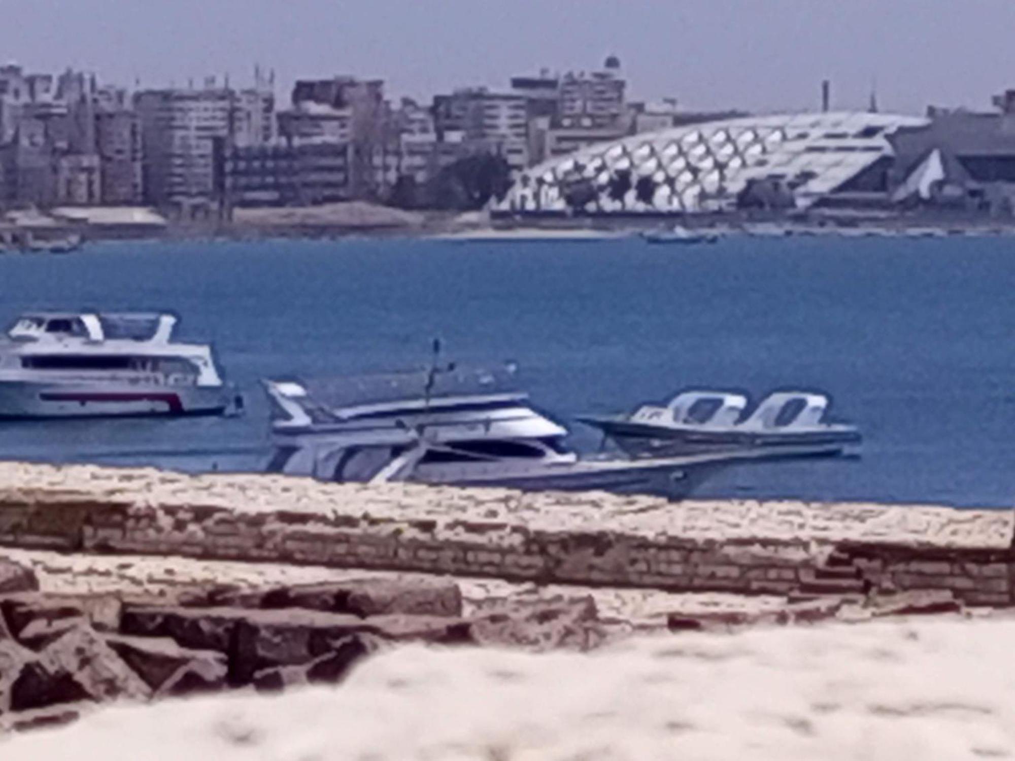 Fayrouzat Almndra Near The Sea With Garden View *