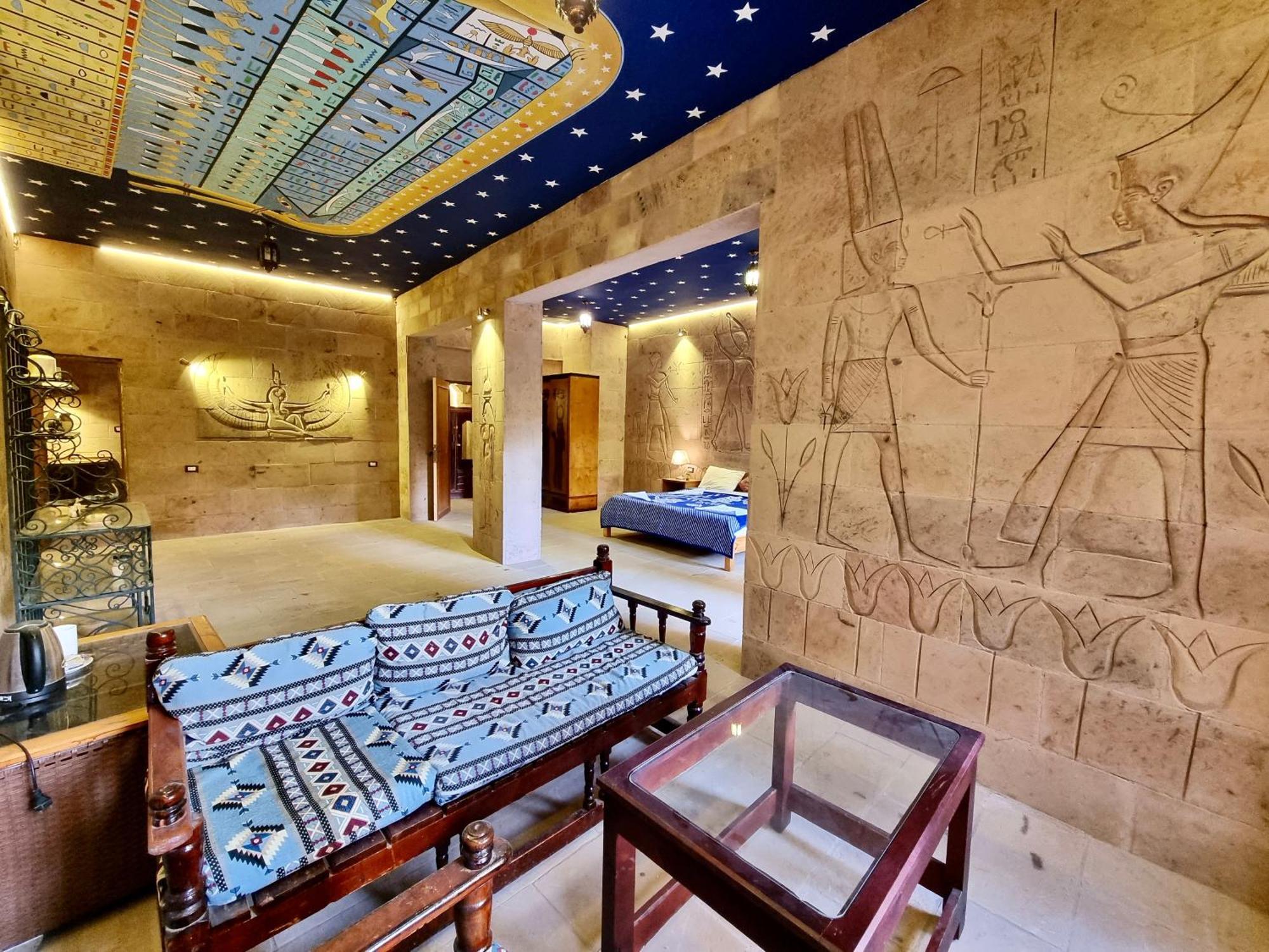 Thebes Hotel 3*