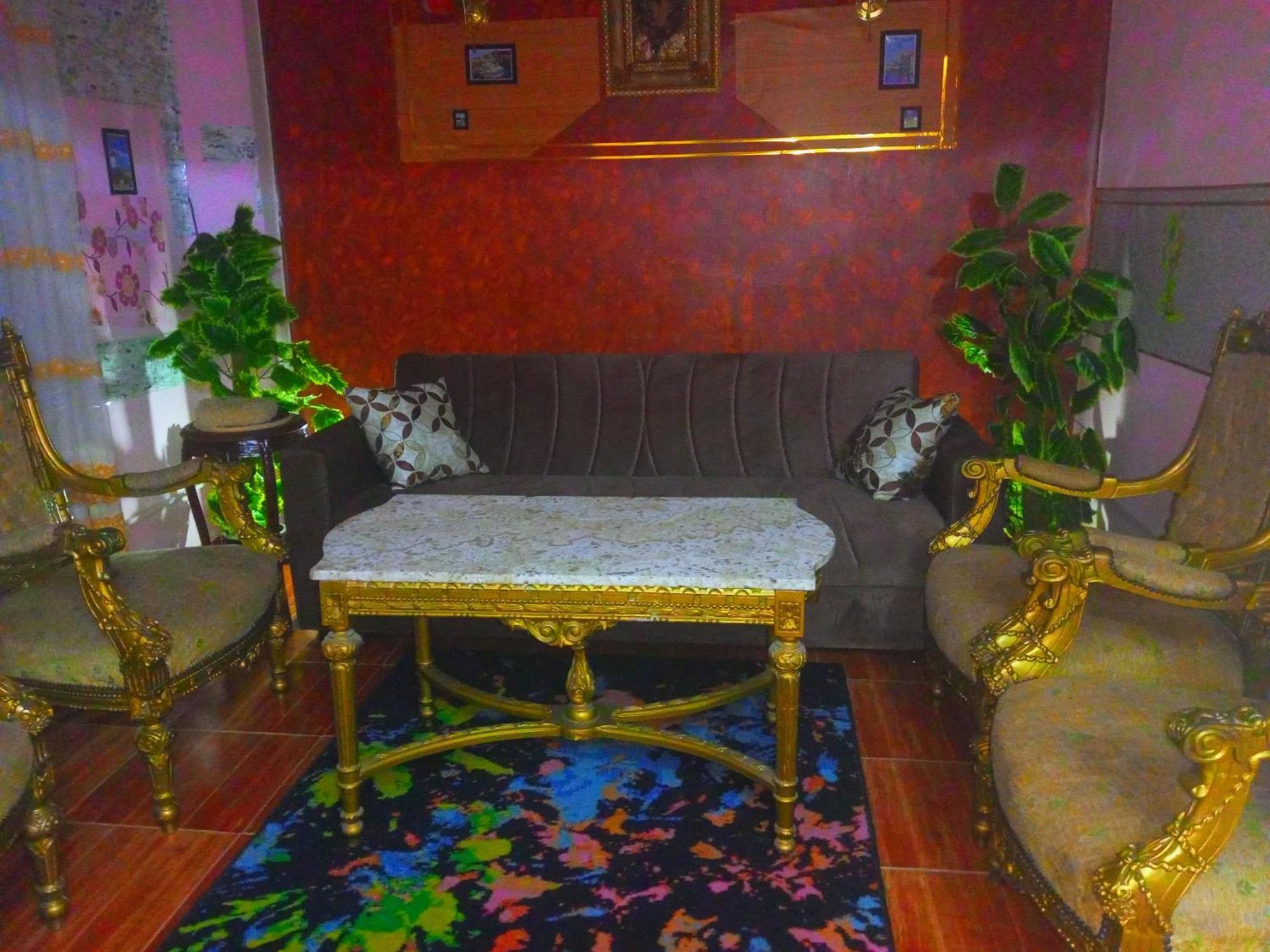 Apartment Fayrouzat Almndra Near The Sea With Garden View Alexandria