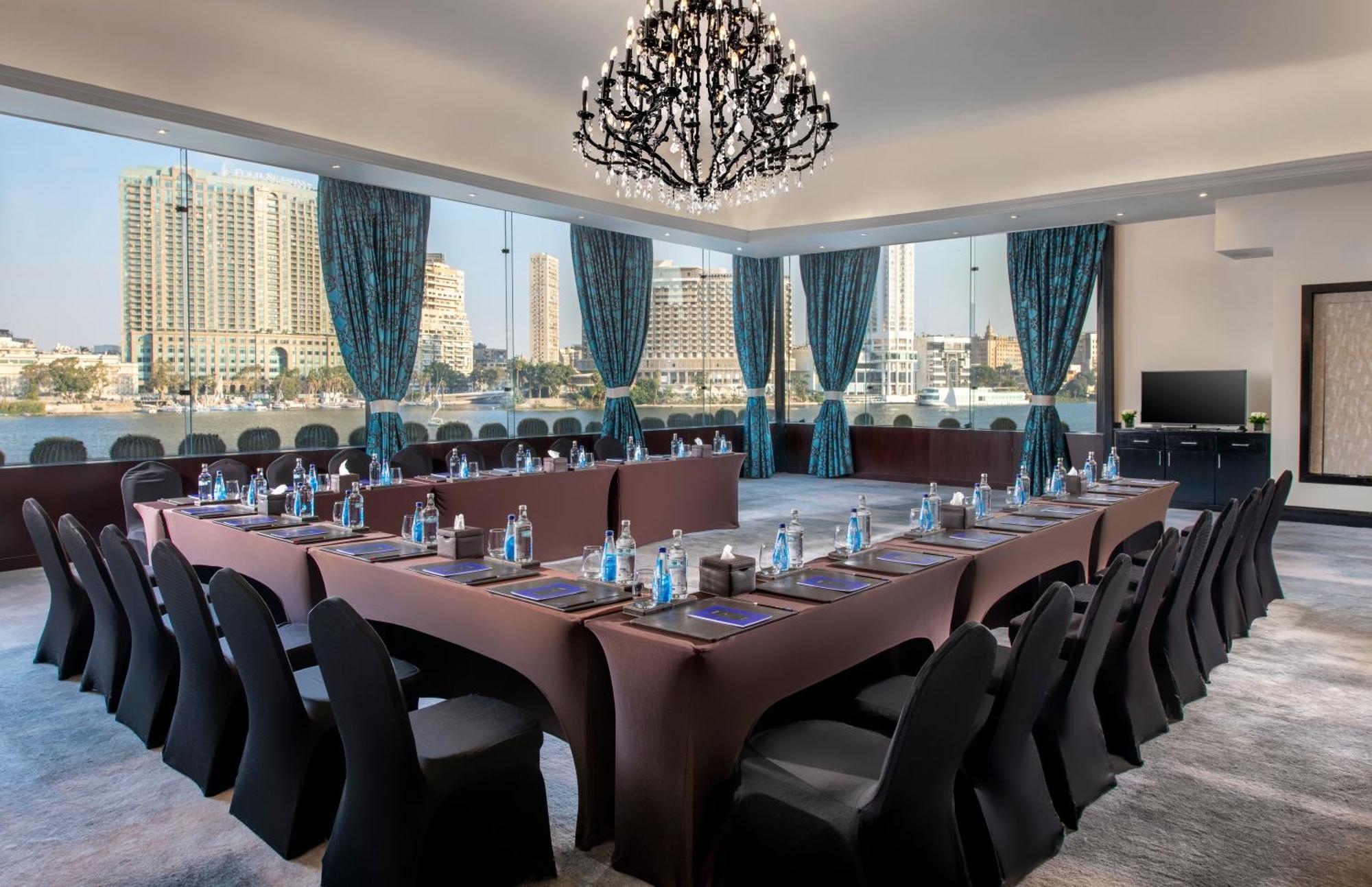 Sofitel Cairo Nile El Gezirah Hotel 5*