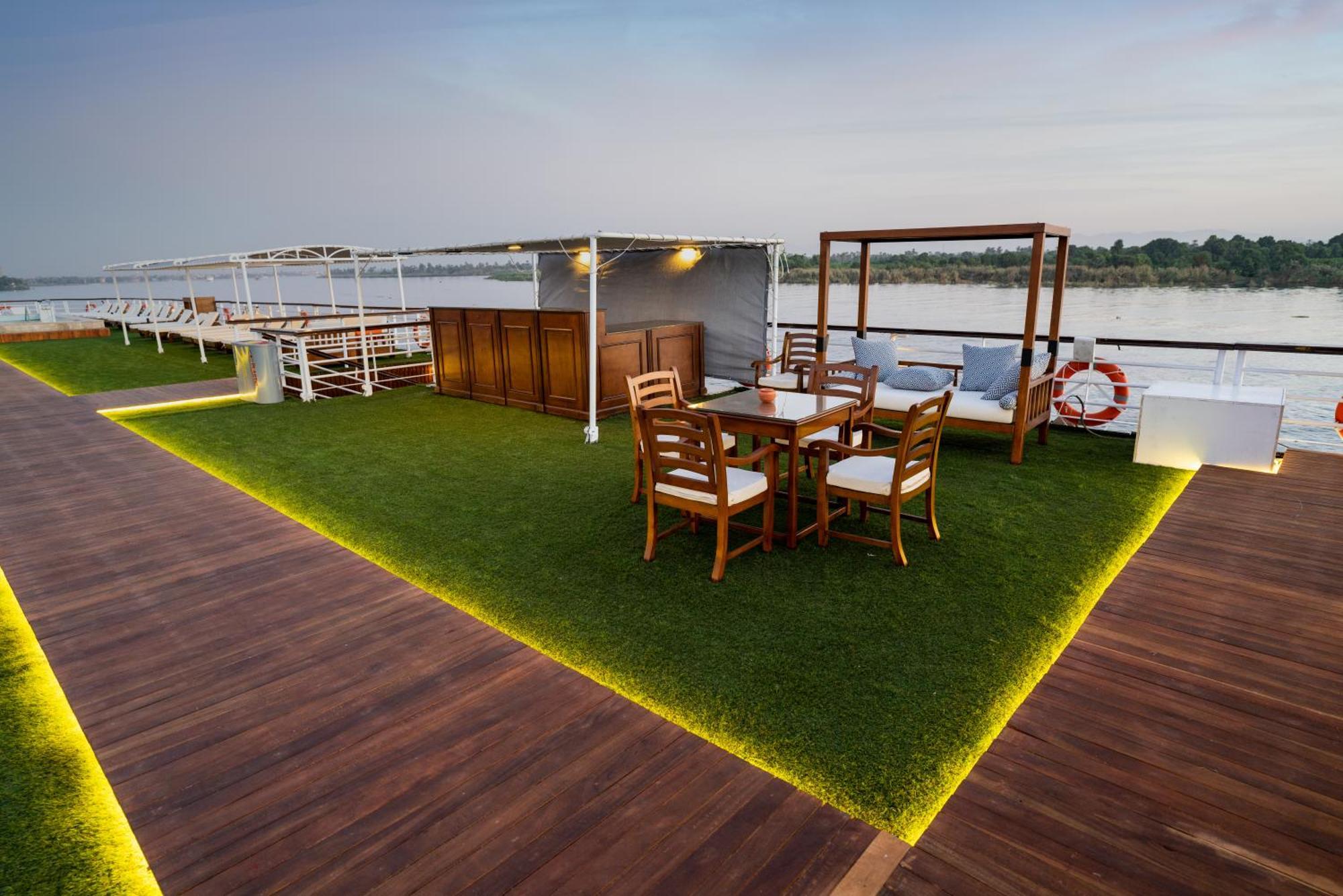 Hotel Nile Cruise And Sea Adonis - Every Thursday From For 04 Or 07 Nights - Every Monday From Aswan For 03 Nights 5*