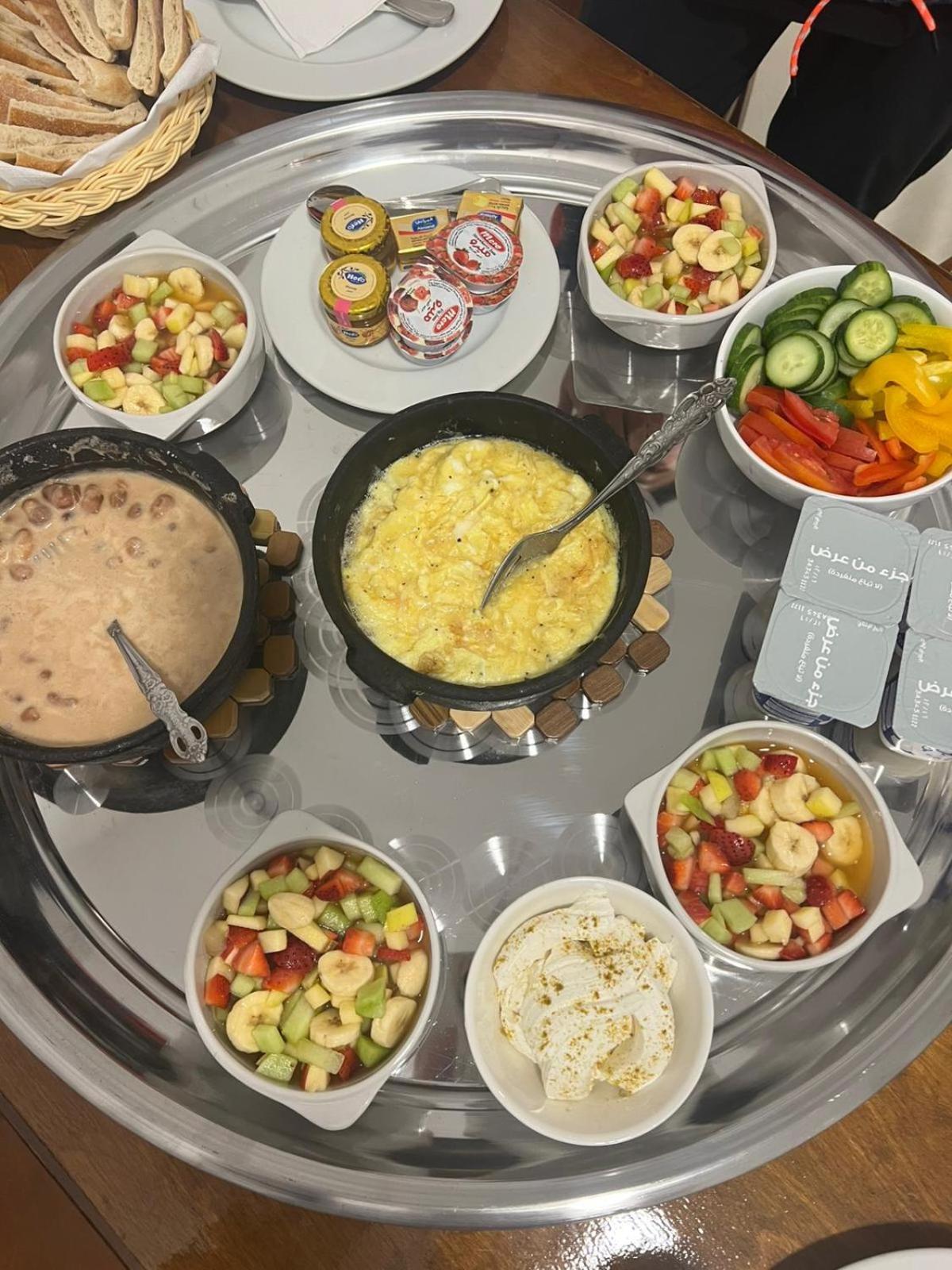 Sharqotel Otel