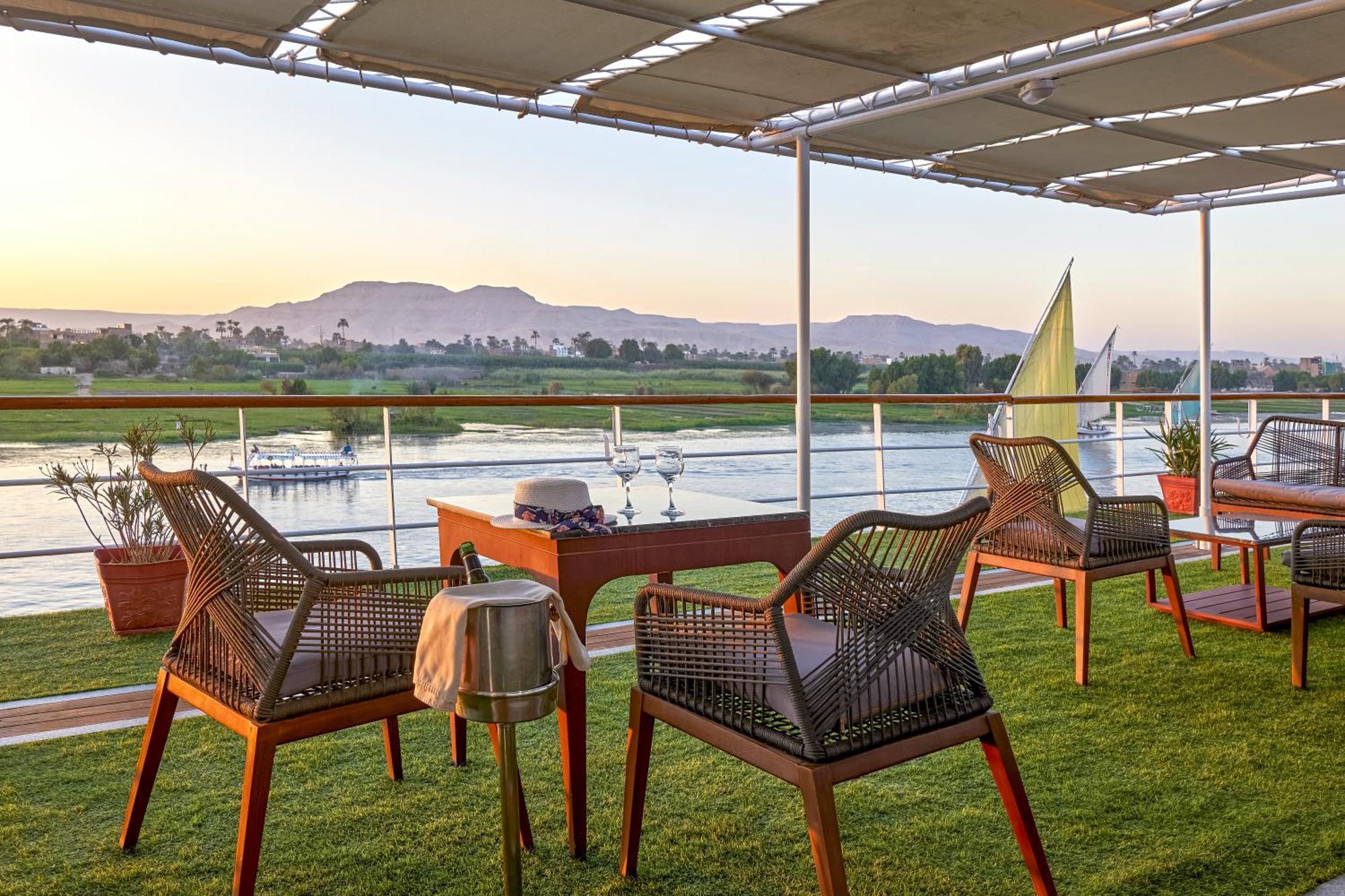 Moevenpick Royal Lily Nile Cruise, Every Monday Four Nights From Luxor, Every Friday Three Nights From Aswan - Including Excursions & Sightseeing Hotel Luxor