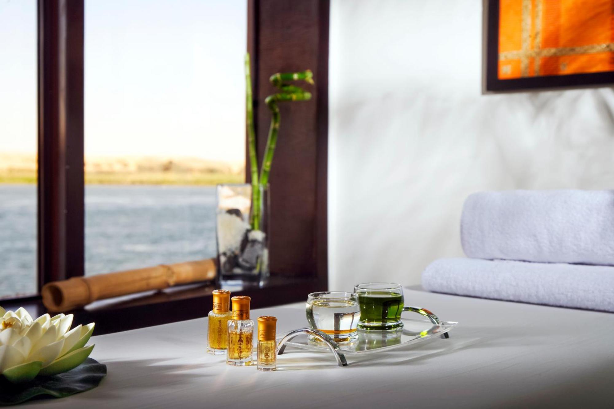Moevenpick Royal Lily Nile Cruise, Every Monday Four Nights From Luxor, Every Friday Three Nights From Aswan - Including Excursions & Sightseeing Hotel 5*