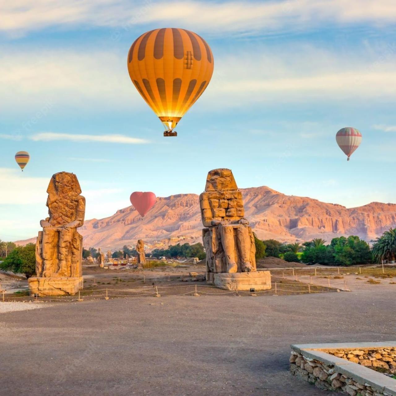 Ultra Nile Cruise To Aswan Luxor