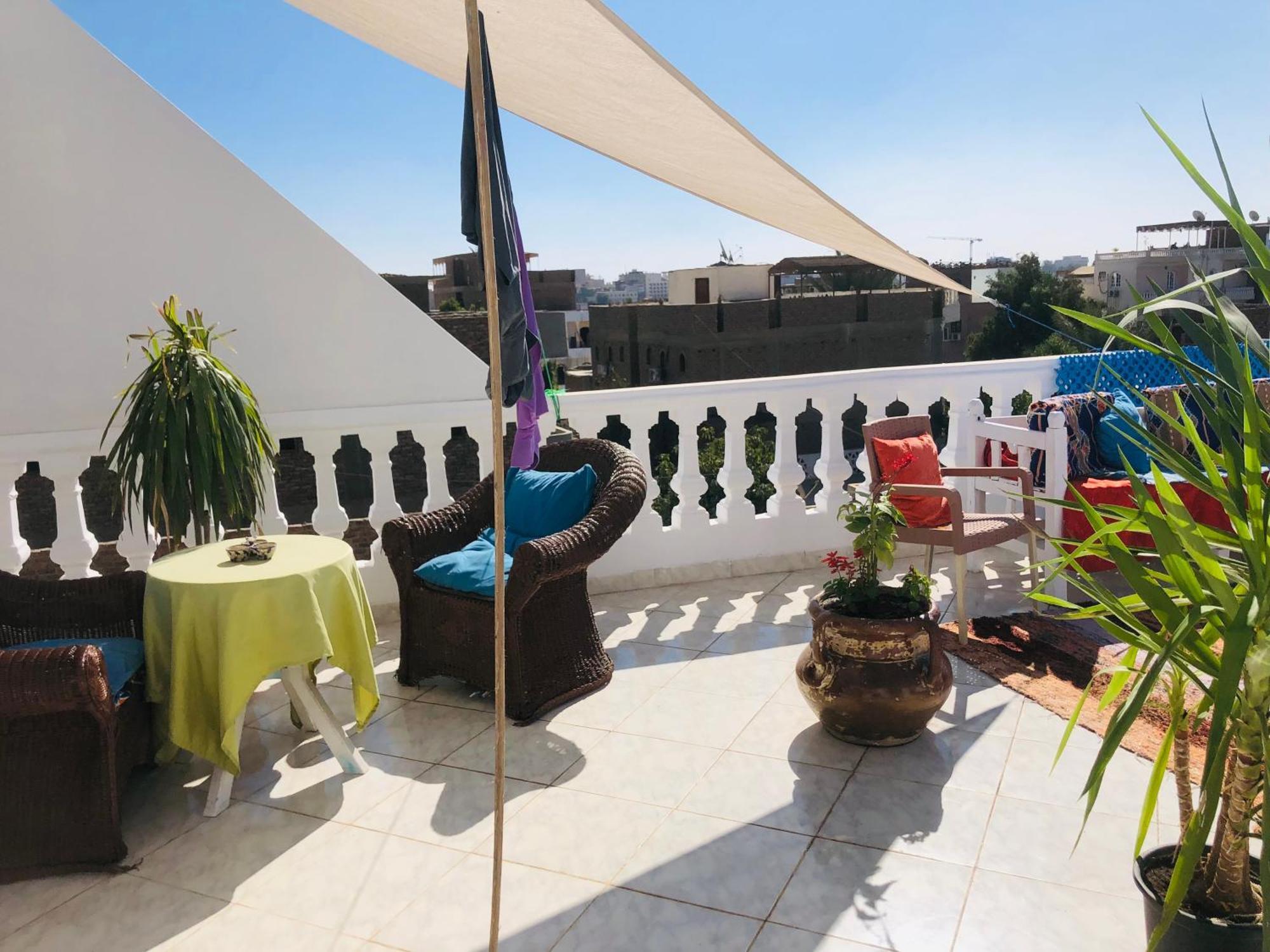 Apartment Roses House Ladies Only Luxor