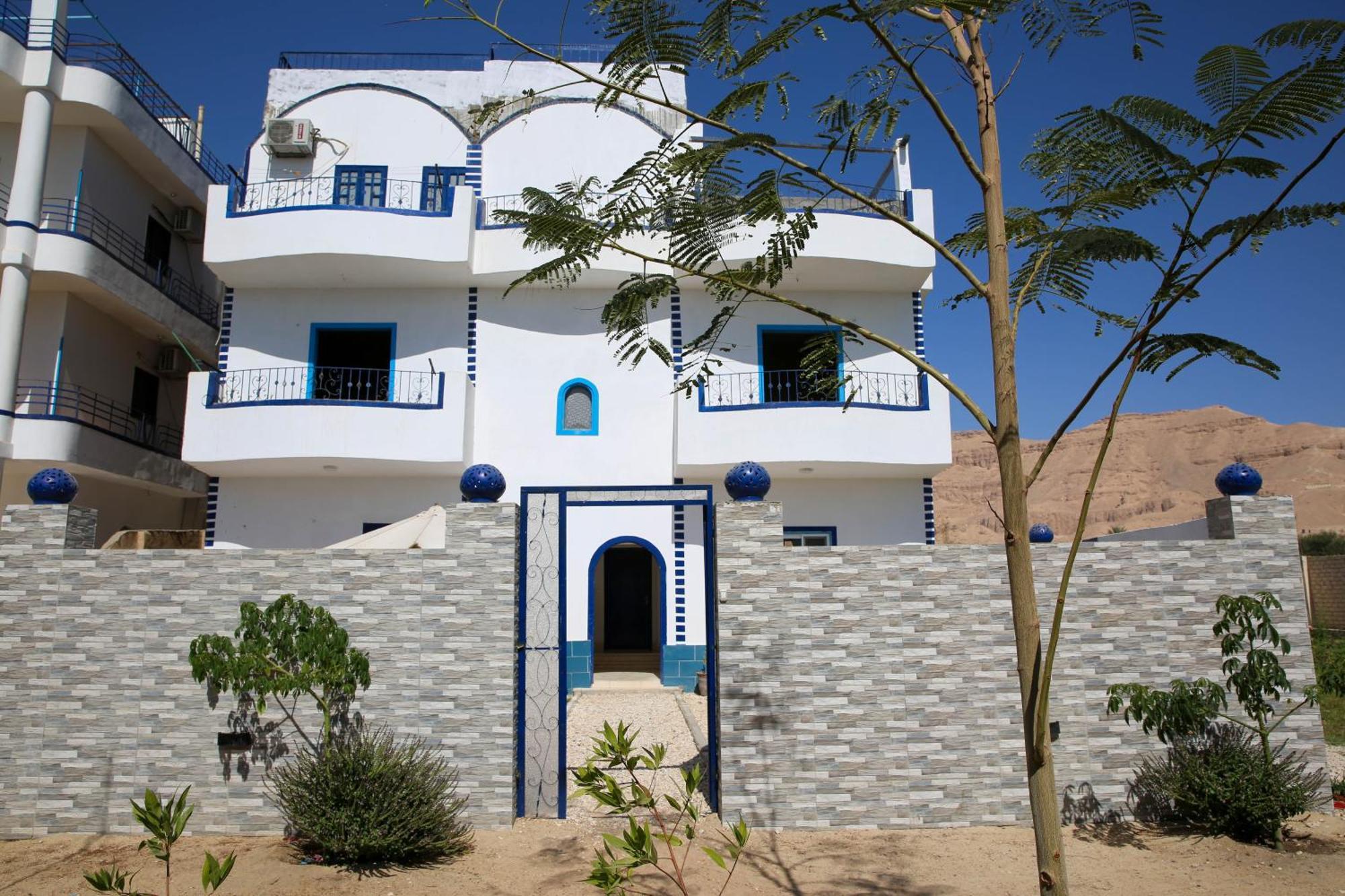 Otel Sharqotel