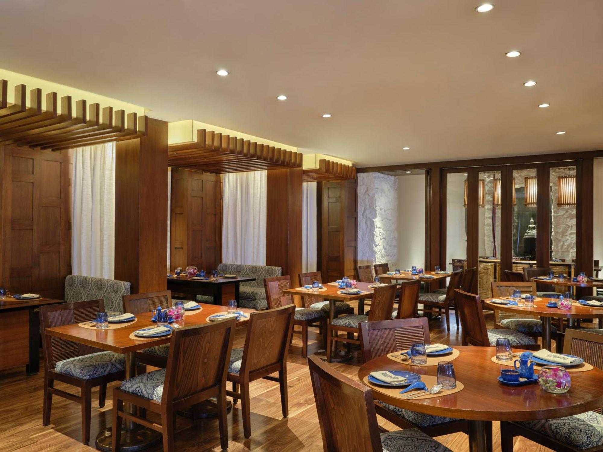 Hotel Intercontinental Semiramis By Ihg