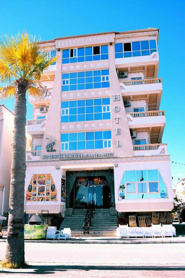 Gogo Palace Hotel 3*