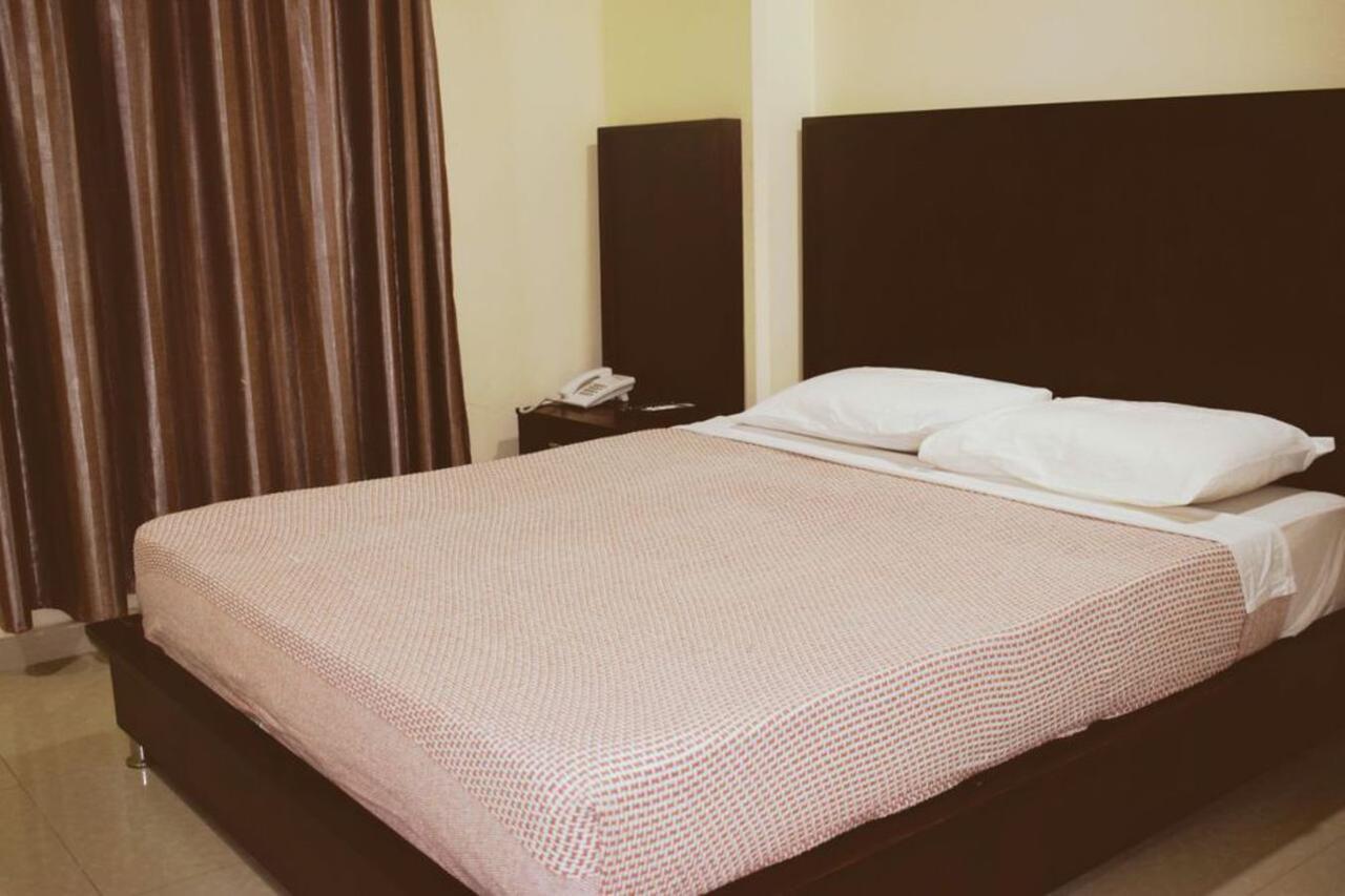 Gogo Palace Hotel