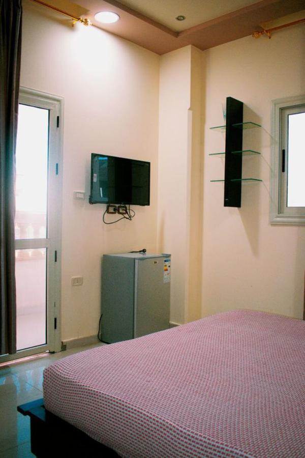 Hotel Gogo Palace