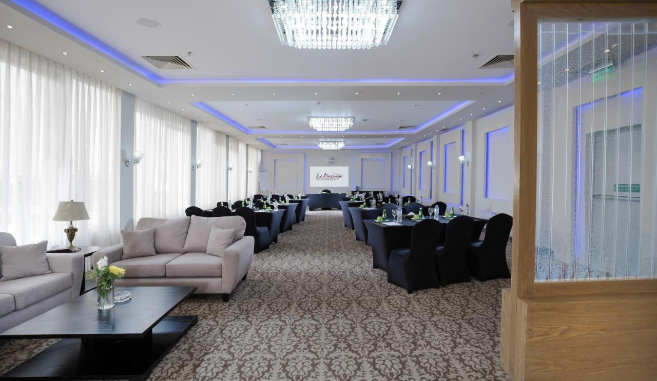 Le Passage & Casino Hotel