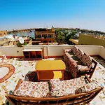 Tara Apartments