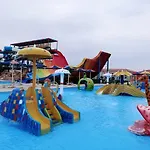 Hawaii Paradise Aqua Park Resort - Families And Couples Only