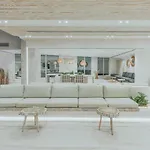 Tanoak Resort