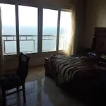 Gleem Seaview 5