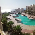 Sunny Dahab