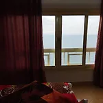 2 Glem View