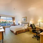 Hilton Alexandria Green Plaza