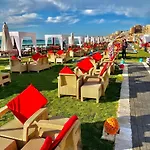 الاسكندرية شاطئ ميكا العجمي البيطاش