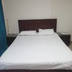 Aqua View Apartments And Suites