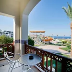 Amphoras Beach