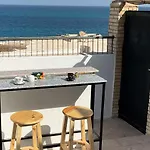 Mini-Studio With Free Private Beach