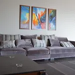 Askyhomes