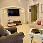 Y 140 Wast Golf Heated Private Pool