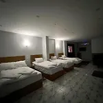 Life Pyramids Inn
