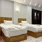 Life Pyramids Inn