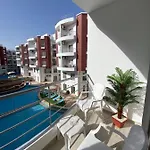 Elegant And Welcoming One Bedroom Apartment
