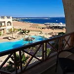 Half Moon - Sunny Dahab Resort
