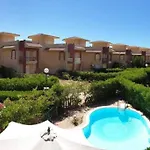 Cheerful 3-Bedroom Villa With Pool فيلا مميزة ببسين خاص