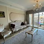 Shata Apartment - Families Only