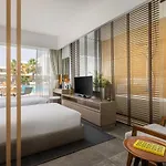 The G Hotel Seashell
