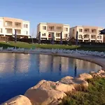 Chalet In Amwaj With A Sea View
