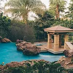 Dusit Thani Lakeview Cairo