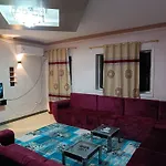 شقه للايجار مكرم عبيد 1