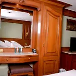 Nile Cruise Luxor Aswan 3,4 And 7 Nights