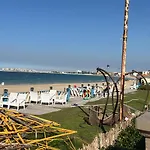 Maxeem Direct Sea View Apartment Super Lux 2 Bed Rooms Maamoura Beach شاليه سوبر لوكس مجموعه مكسيم شاطىء المعموره على البحرمع كارنيهات بوابه طول السنه و الشاطىء الخاص من اول مايو الى نهايه اكتوبر للعائلات