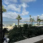 Alexandria Private Rooms At Shared Apartment, Only Men And Sorry Ladies Not Allowed 仅限男士