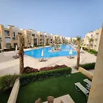 Mangroovy El Gouna A F