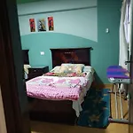 Stanley Bridge Apartment