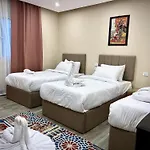 Pyramids Hotel