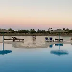 Magical 2Br Ground/Free Pool & Lagoon Access @Elgouna