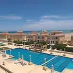 Selena Bay Luxury Resort - Premium Apartment With Private Beach